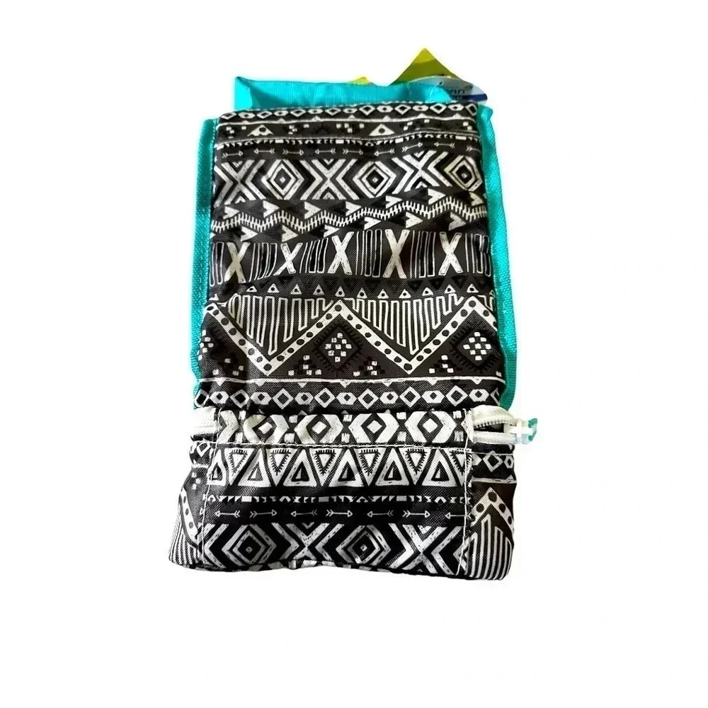 NWT Artic Zone Insulated 2 Compartment Lunch Bag